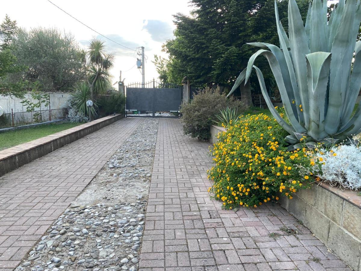 مبيت وإفطار كامبانيا A Casa Di Nonna Emilia المظهر الخارجي الصورة