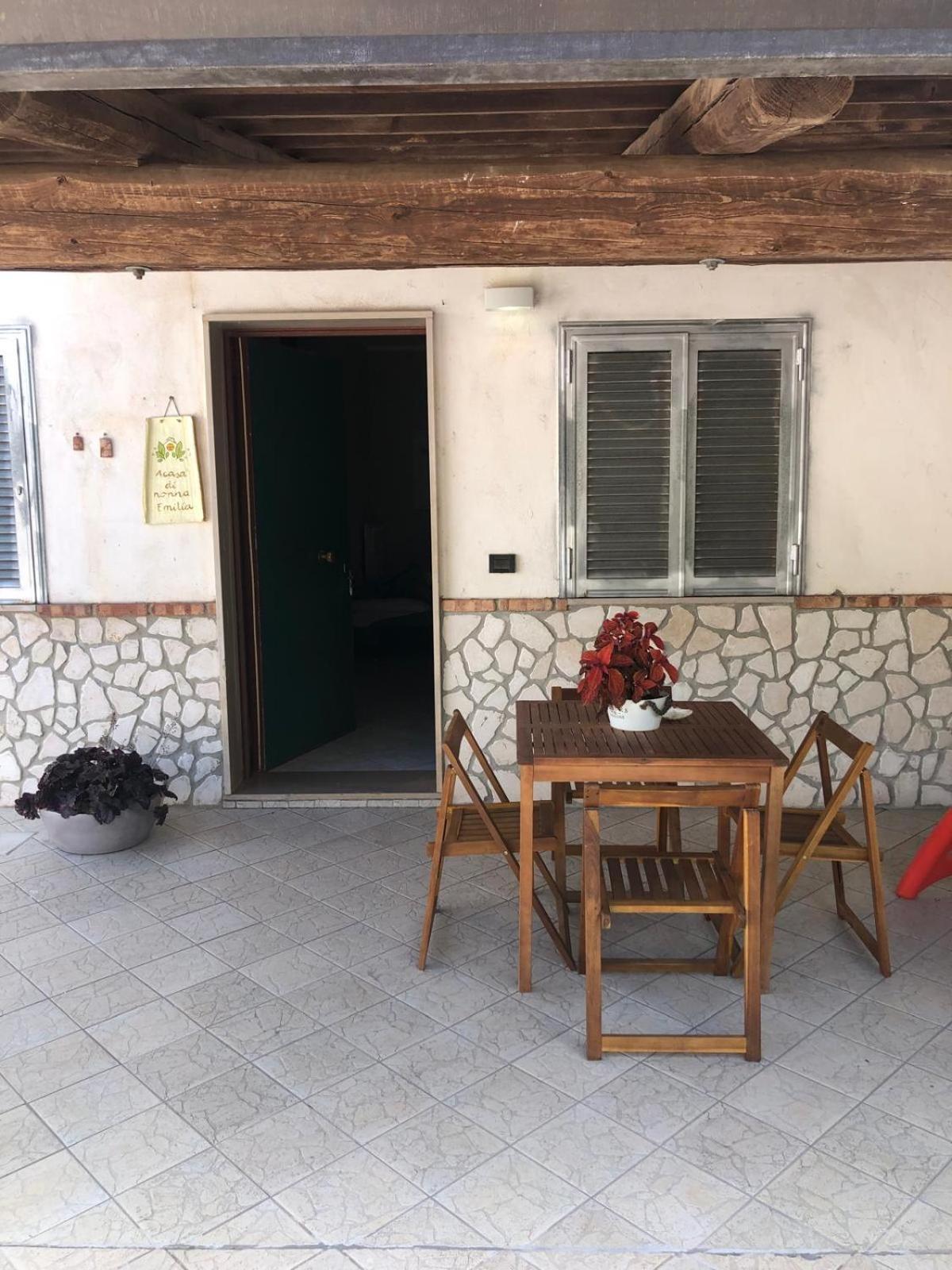 مبيت وإفطار كامبانيا A Casa Di Nonna Emilia المظهر الخارجي الصورة